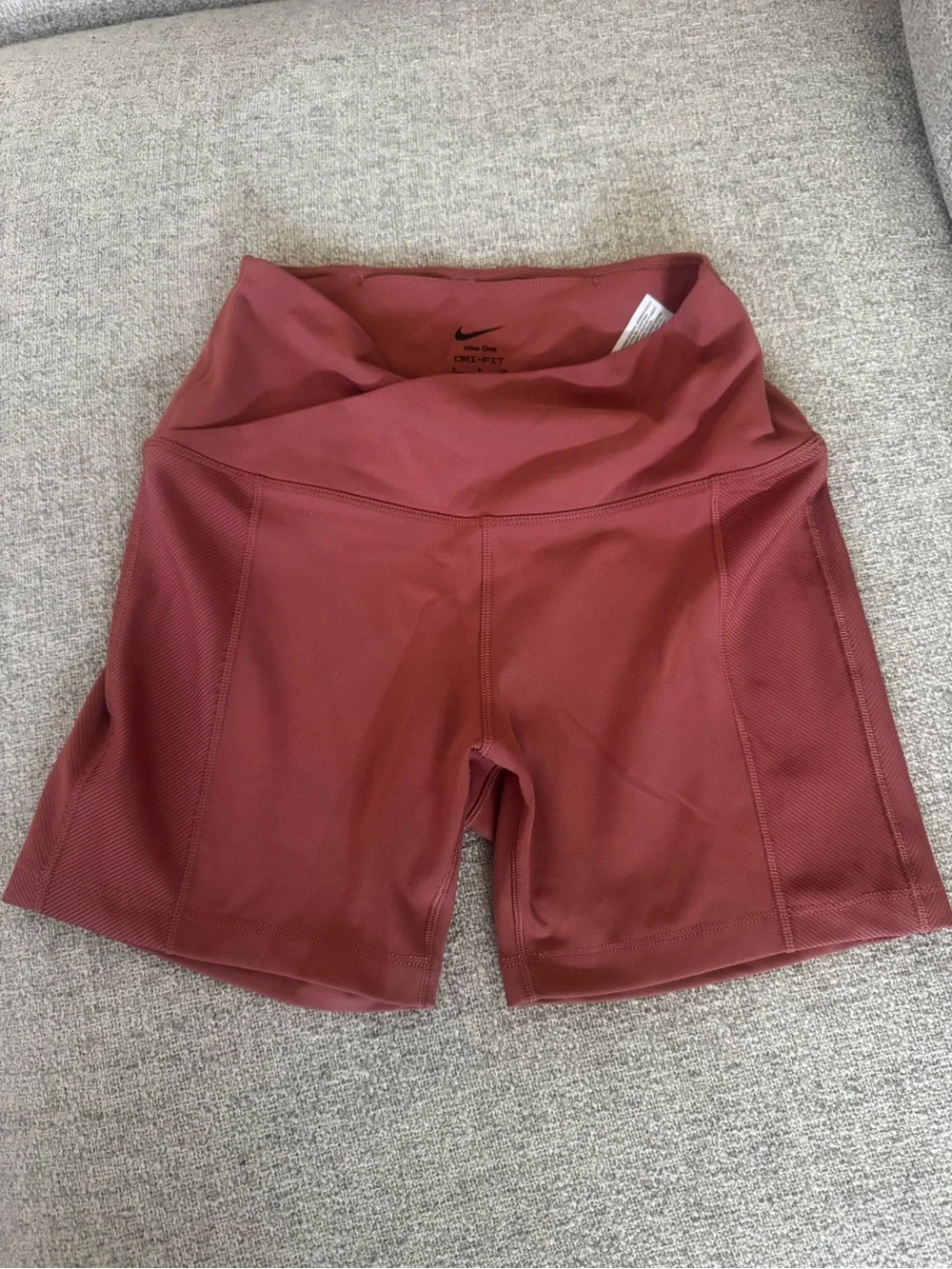 Nike Women’s High-Waist Mauve Bike Shorts